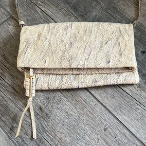 Covet by Stella & Dot Cream Snakeskin Crossbody Clutch
